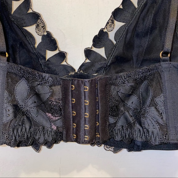 Victoria Secret Lace Embroidered Bralette - Picture 8 of 10